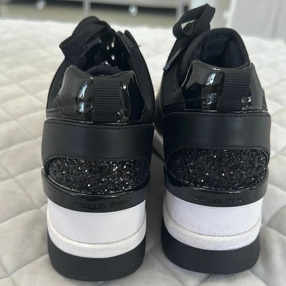 Michael Kors Black and White Sneakers Sleek Design - Picture 4 of 7